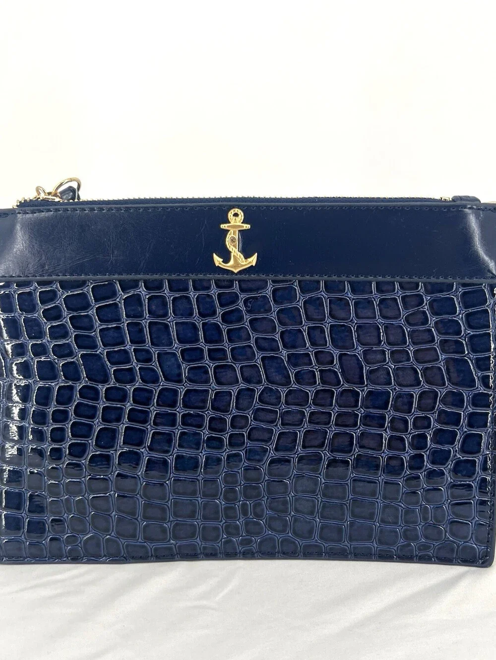 Bee Line Crocodile Embossed Nautical Zip Wristlet (94-2)